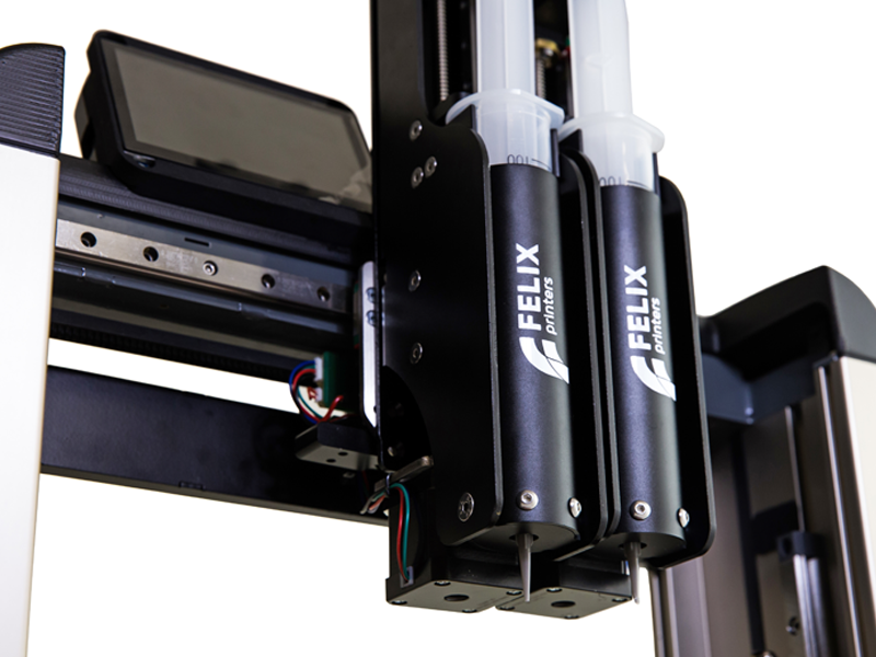 The Felix Food printer is compatible with standard Luer lock syringes